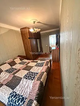 Satılır 3 otaqlı köhnə tikili 70 m²