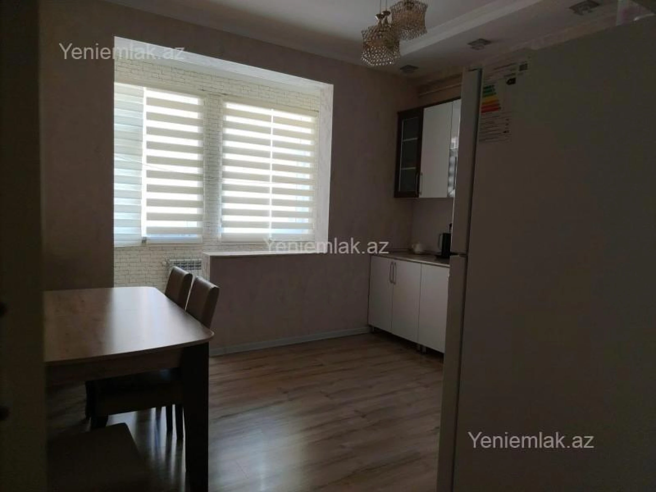 Satılır 3 otaqlı yeni tikili 90 m²
