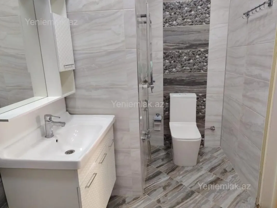 Satılır 3 otaqlı yeni tikili 90 m²