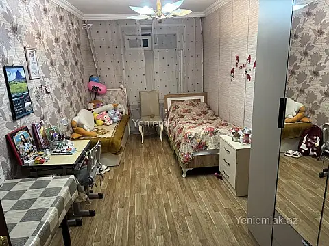 Satılır 3 otaqlı köhnə tikili 60 m²