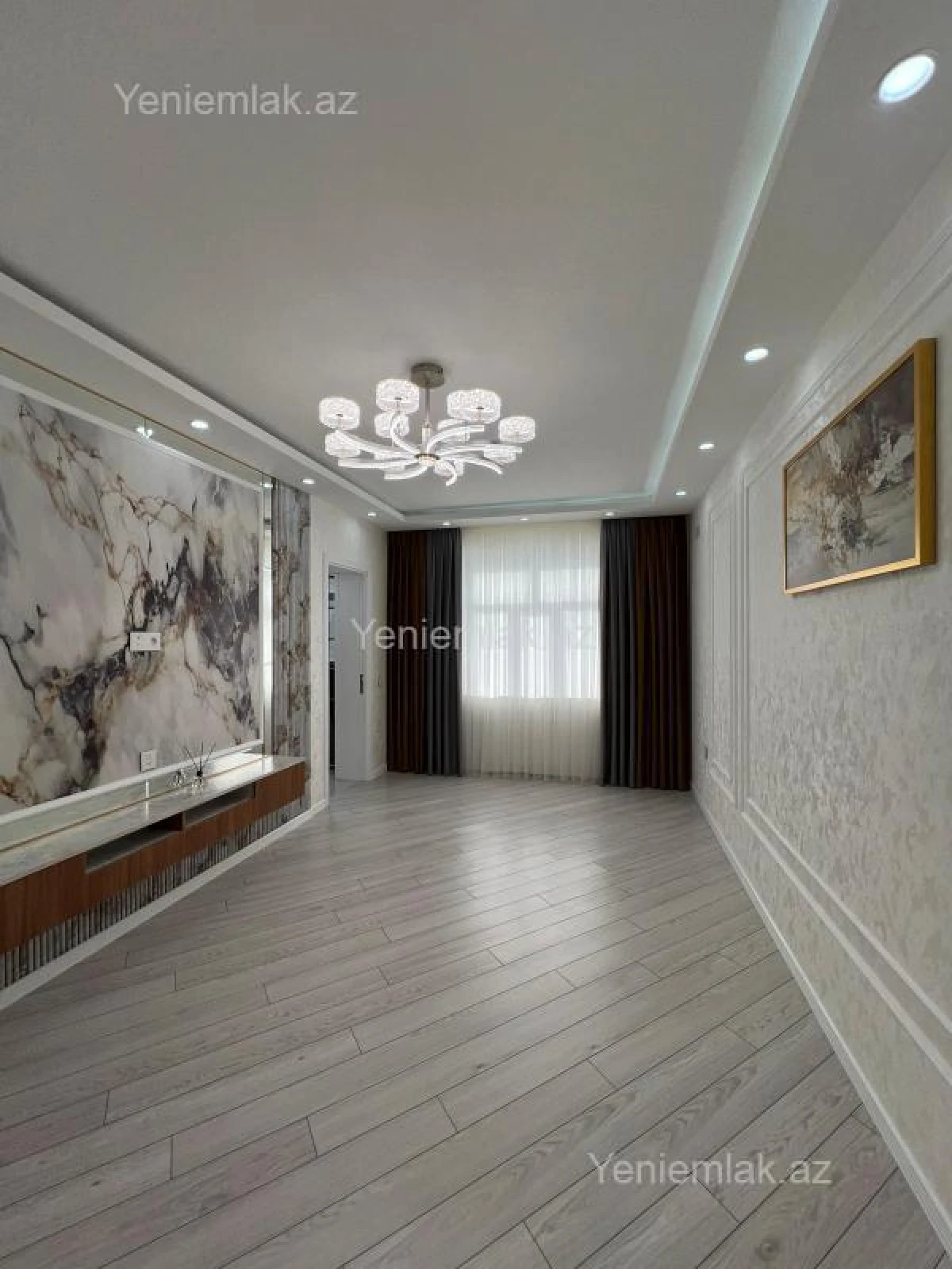 Satılır 3 otaqlı yeni tikili 60 m²