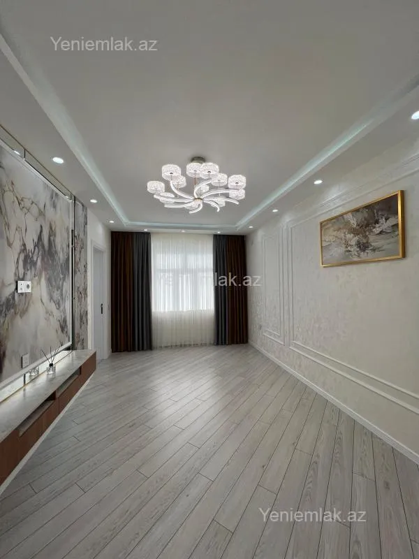 Satılır 3 otaqlı yeni tikili 60 m²