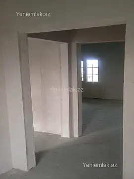 Satılır 4 otaqlı həyət evi 200 m²