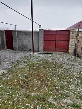 Satılır 7 otaqlı həyət evi 200 m²