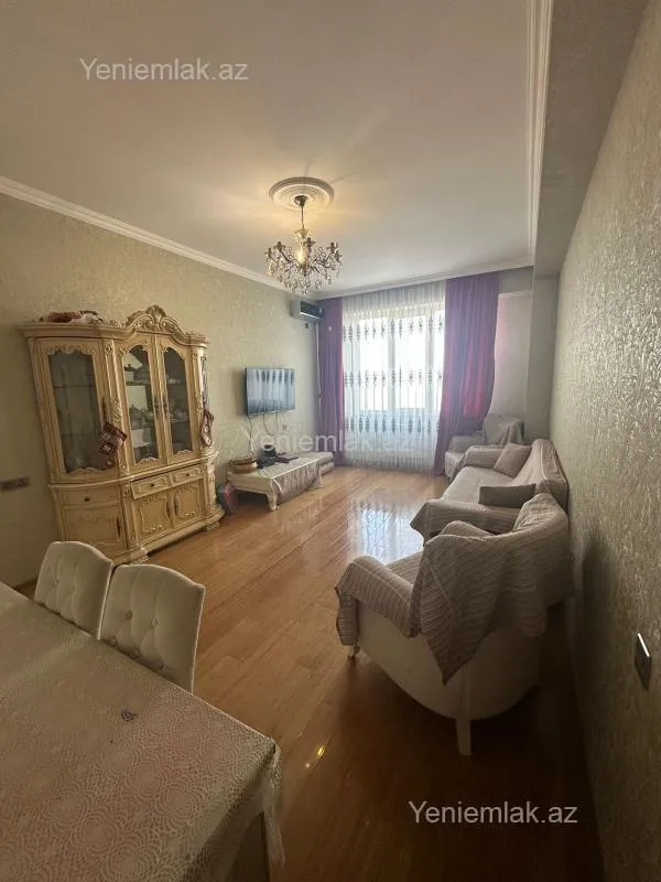 Satılır 3 otaqlı yeni tikili 88 m²