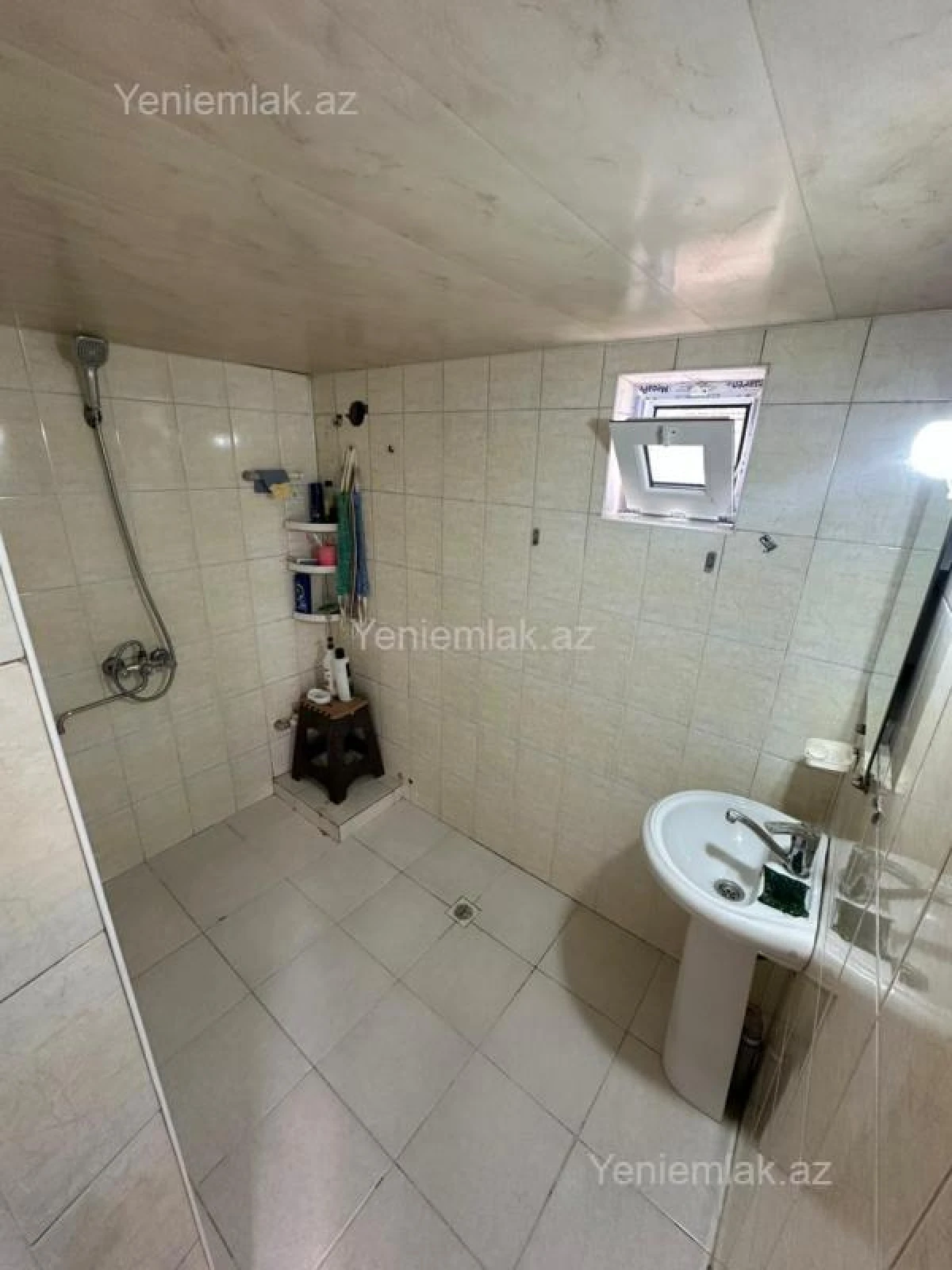 Satılır 4 otaqlı həyət evi 120 m²