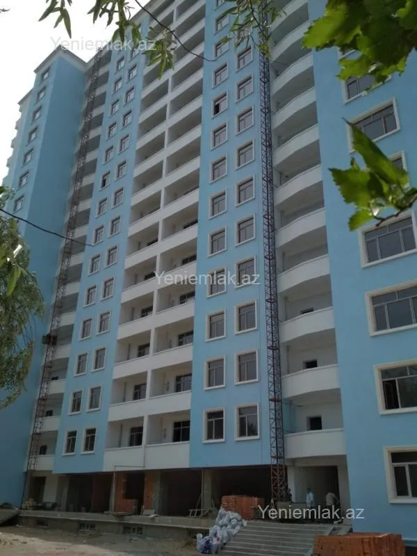 Satılır 3 otaqlı yeni tikili 135 m²