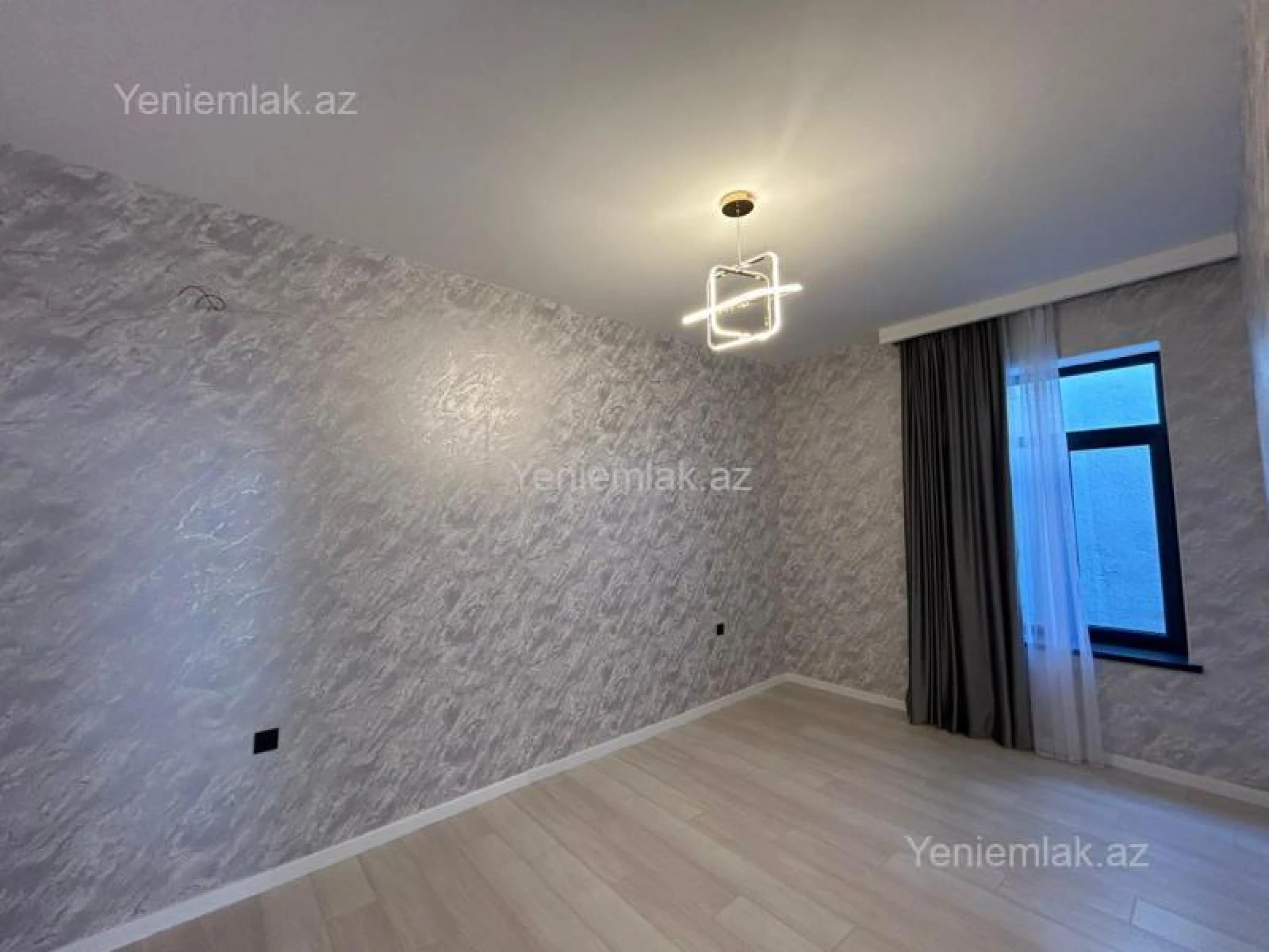 Satılır 4 otaqlı həyət evi 115 m²