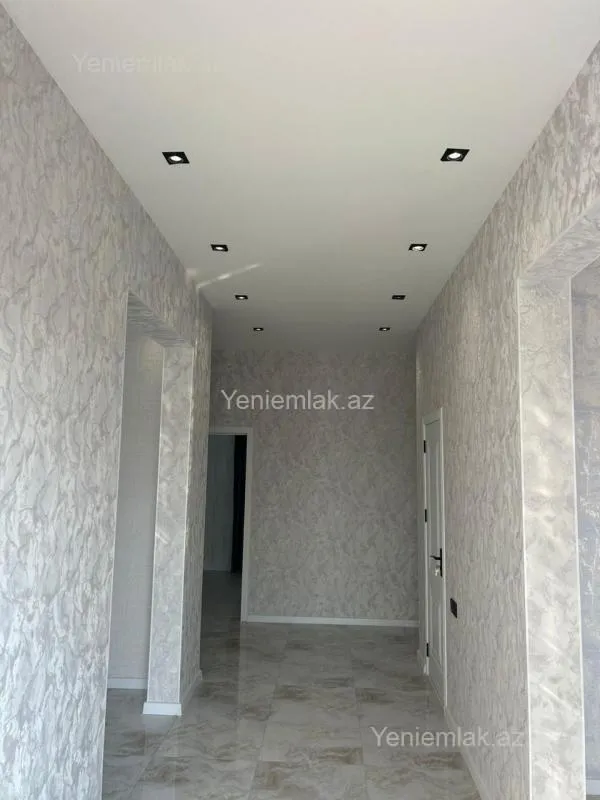 Satılır 4 otaqlı həyət evi 115 m²