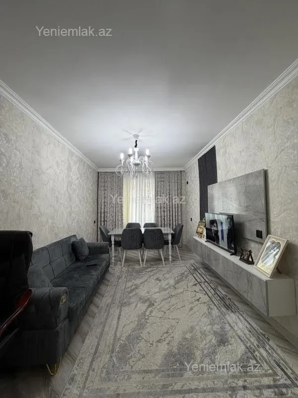 Satılır 3 otaqlı köhnə tikili 80 m²