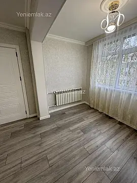 Satılır 2 otaqlı köhnə tikili 65 m²