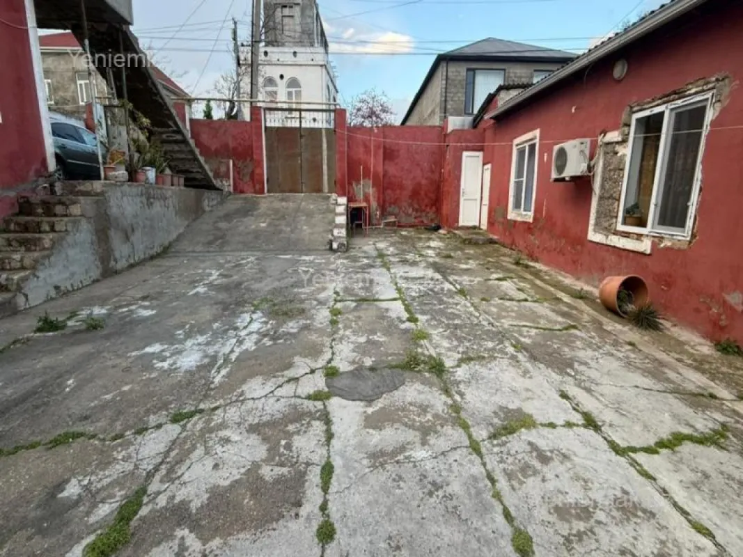 Satılır 5 otaqlı həyət evi 110 m²