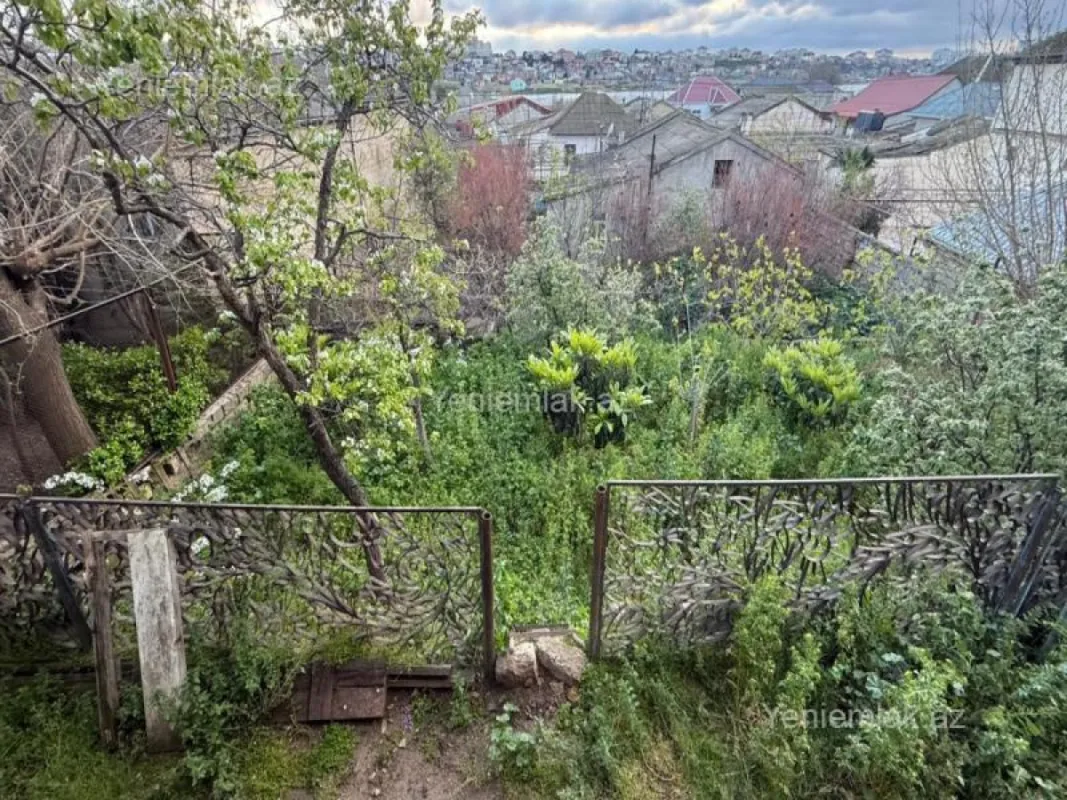 Satılır 5 otaqlı həyət evi 110 m²