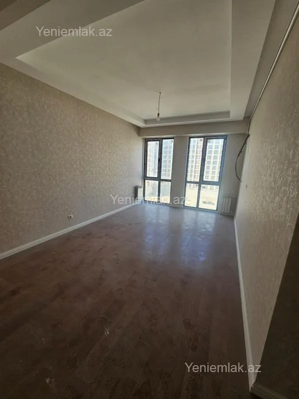 Satılır 2 otaqlı yeni tikili 75 m²