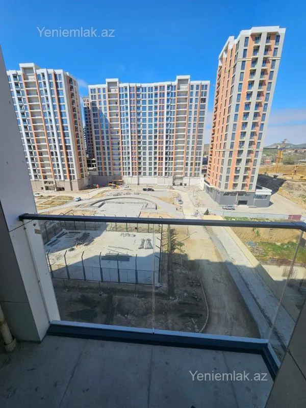 Satılır 2 otaqlı yeni tikili 75 m²