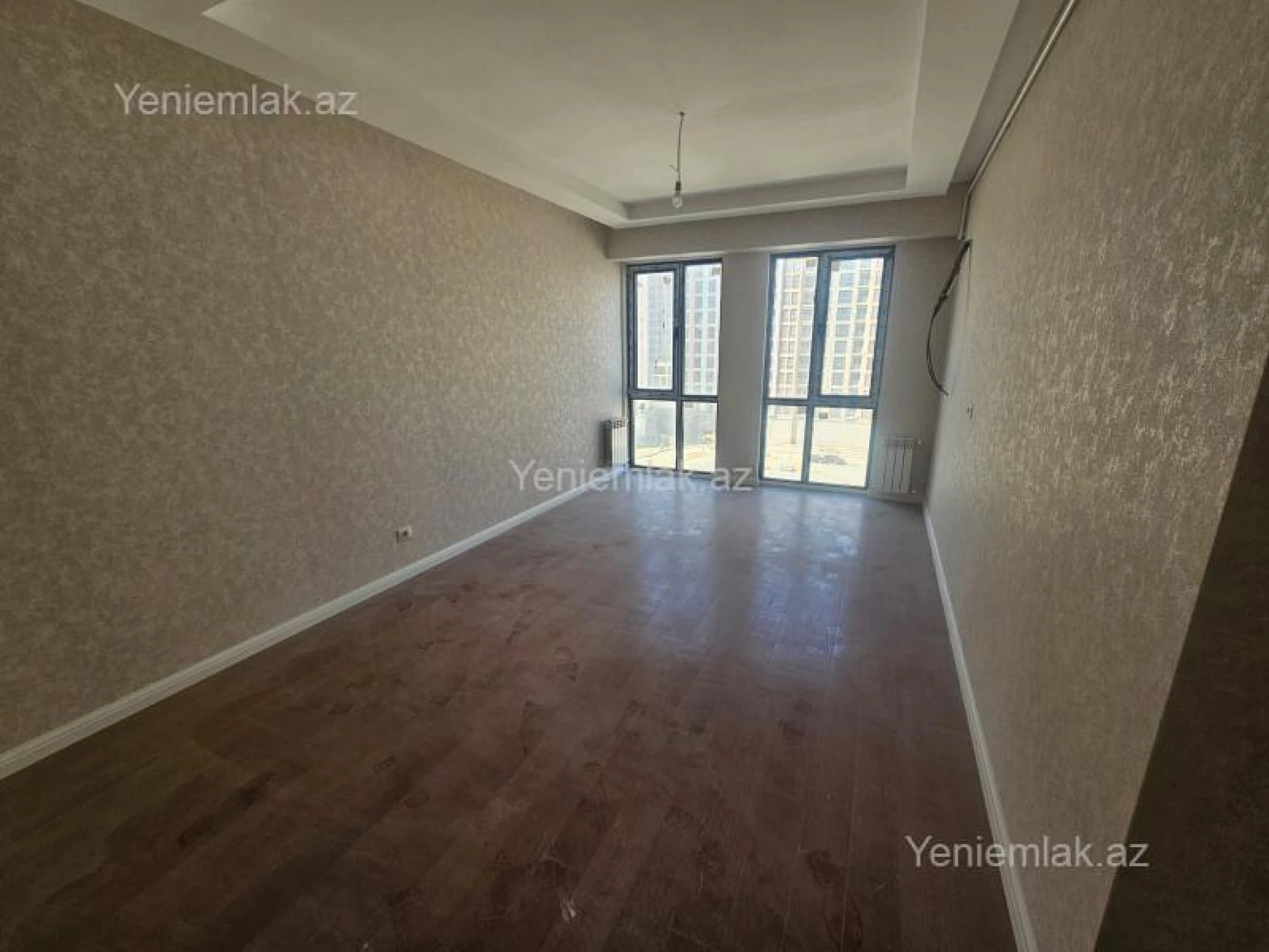 Satılır 2 otaqlı yeni tikili 75 m²