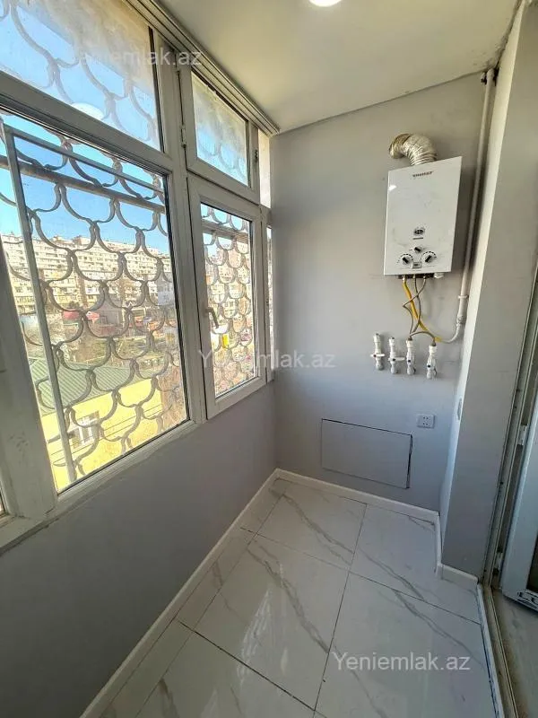 Satılır 3 otaqlı köhnə tikili 85 m²