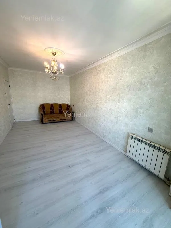 Satılır 3 otaqlı köhnə tikili 85 m²