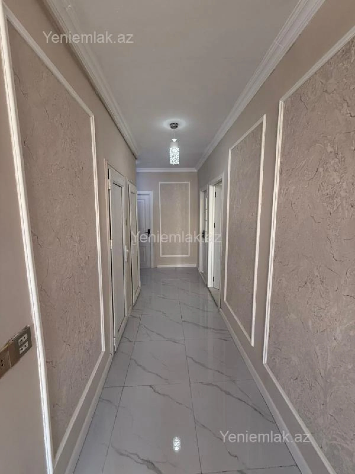 Satılır 3 otaqlı köhnə tikili 85 m²