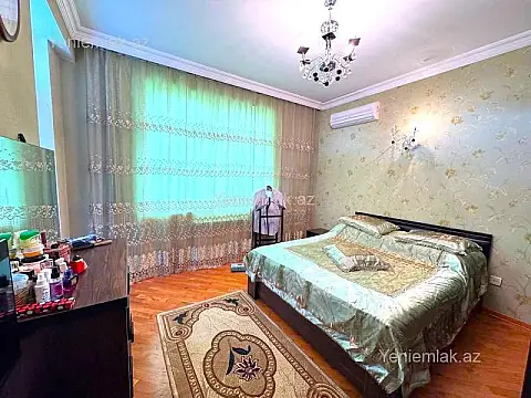 Satılır 3 otaqlı yeni tikili 125 m²