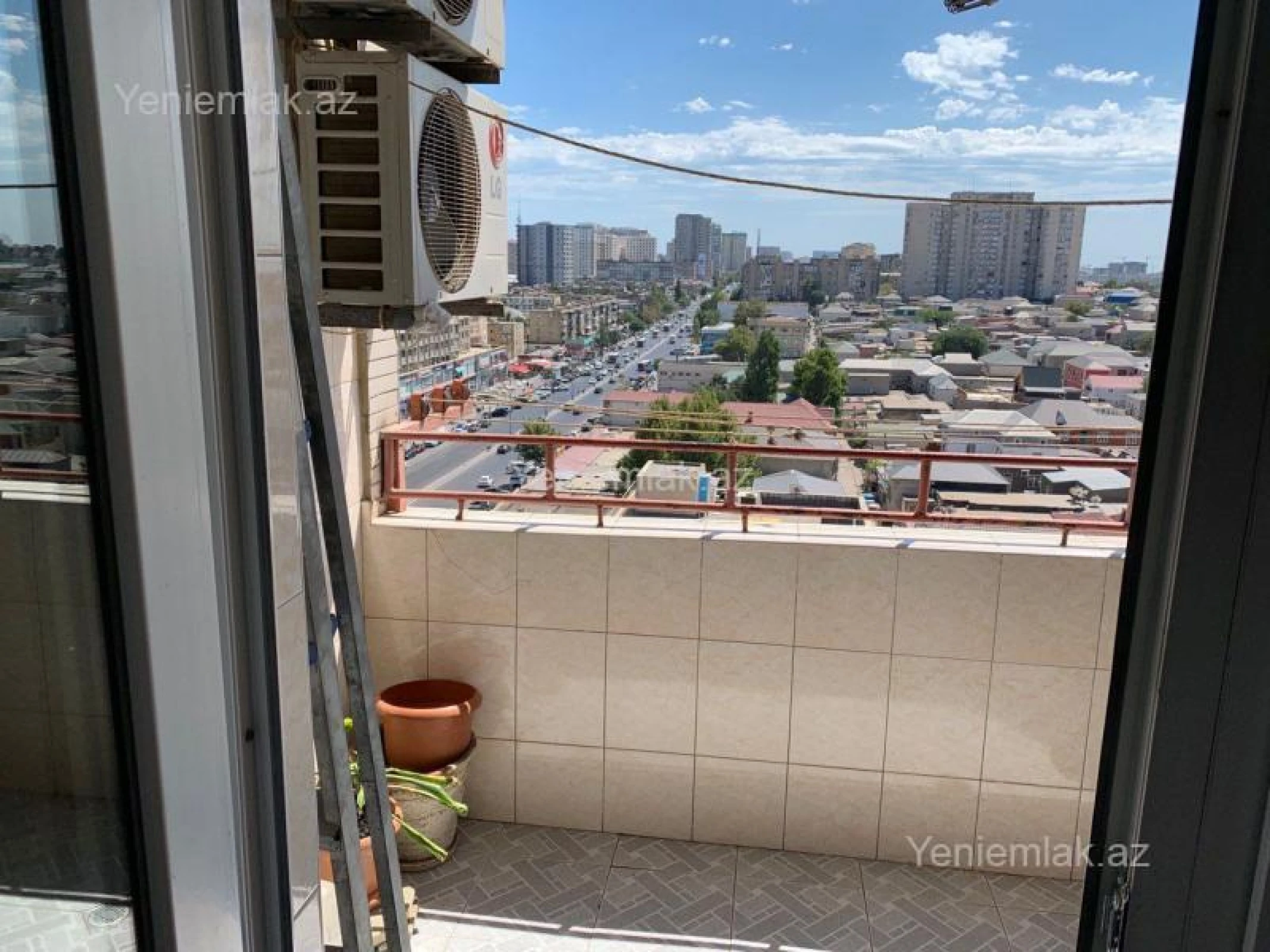 Satılır 3 otaqlı yeni tikili 125 m²