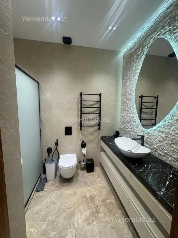 Satılır 2 otaqlı yeni tikili 92 m²