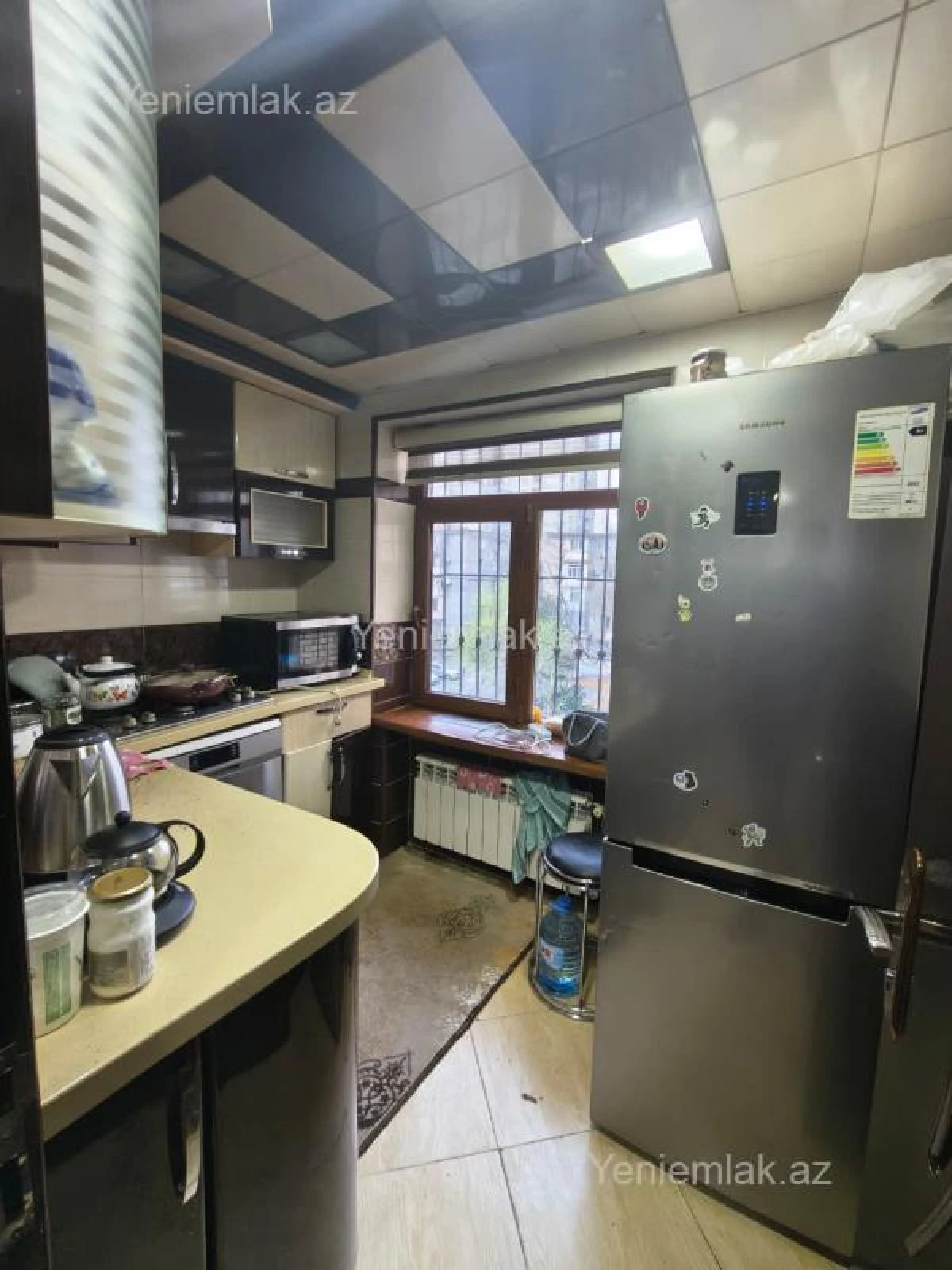 Satılır 3 otaqlı köhnə tikili 65 m²