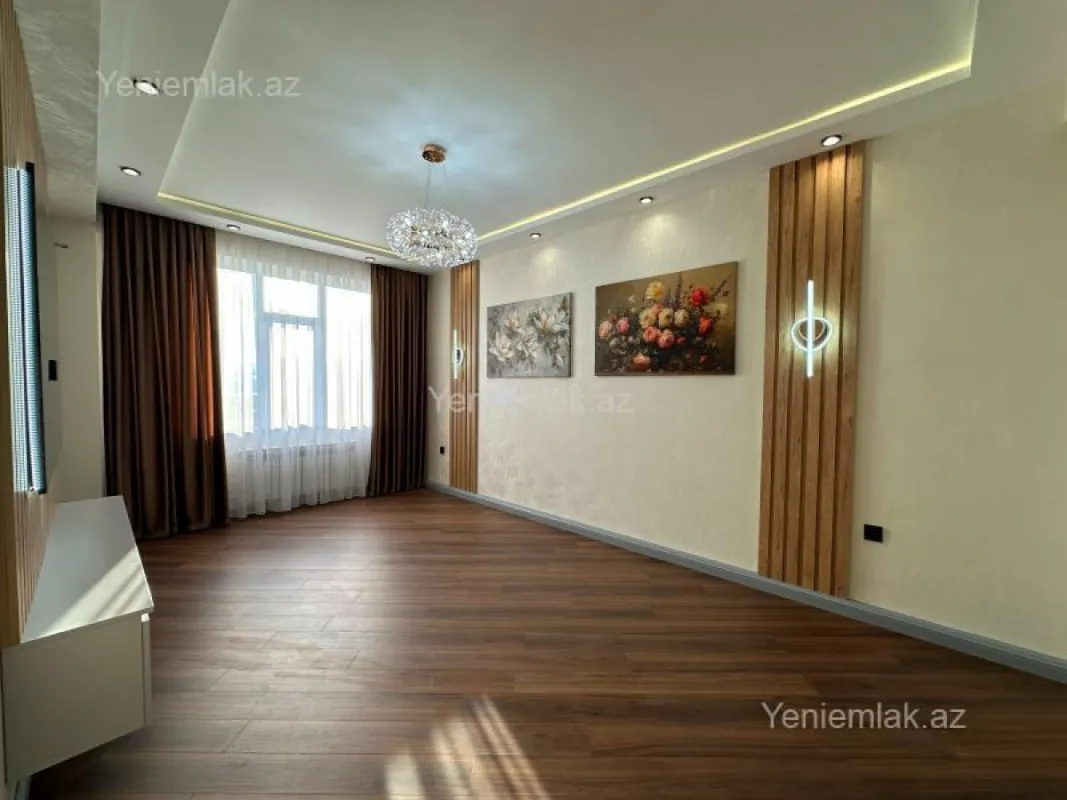 Satılır 3 otaqlı yeni tikili 80 m²