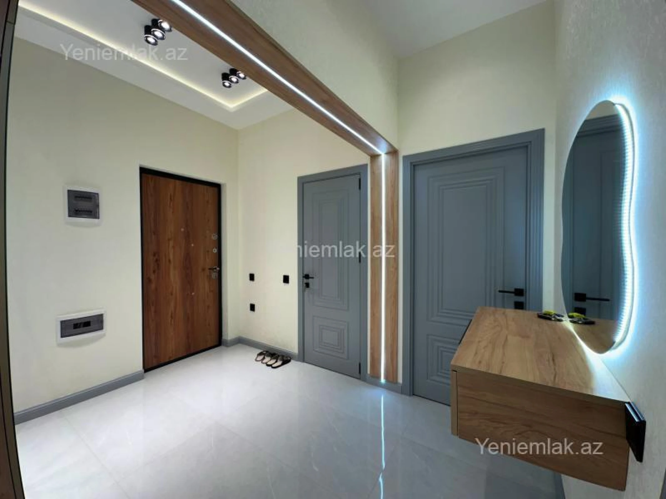 Satılır 3 otaqlı yeni tikili 80 m²
