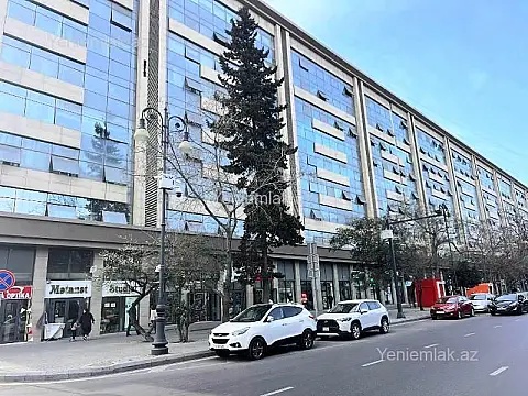 Satılır 2 otaqlı köhnə tikili 61 m² — Bakı, Nərimanov 2 otaq 61.00 m²