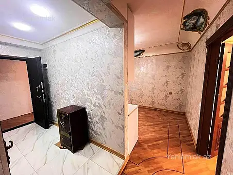 Satılır 2 otaqlı köhnə tikili 61 m²