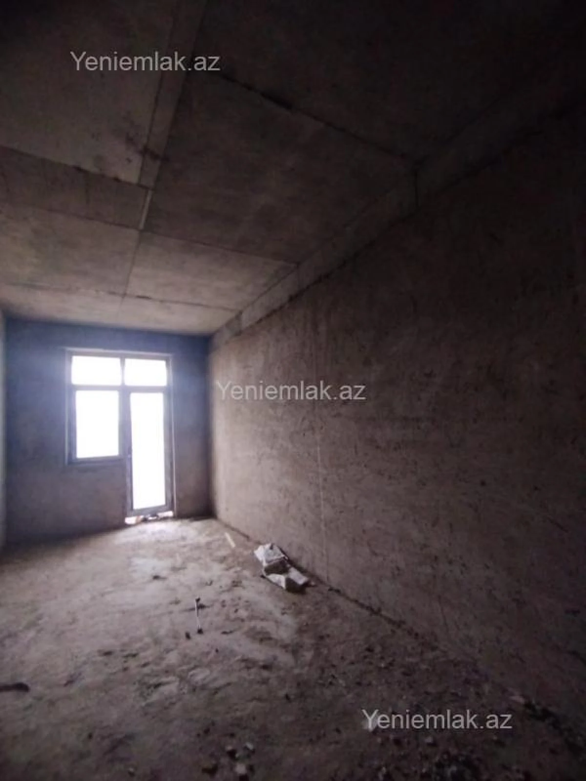 Satılır 4 otaqlı yeni tikili 175 m²