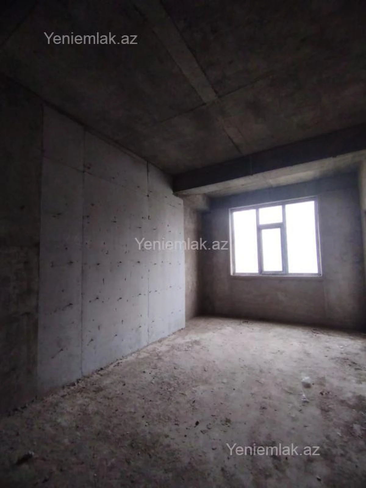 Satılır 4 otaqlı yeni tikili 175 m²