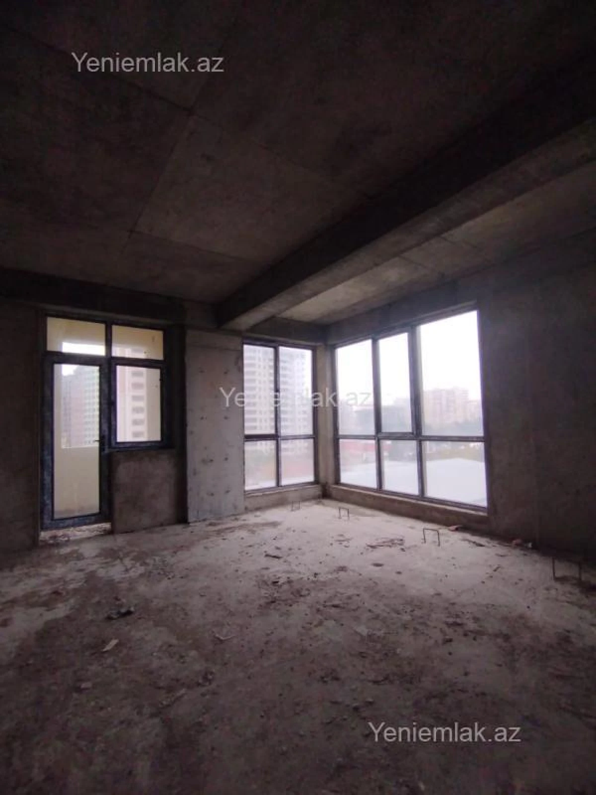 Satılır 4 otaqlı yeni tikili 175 m²