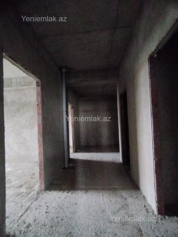 Satılır 4 otaqlı yeni tikili 175 m²