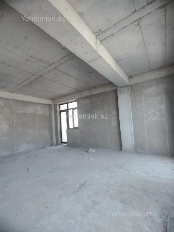 Satılır 4 otaqlı yeni tikili 175 m²