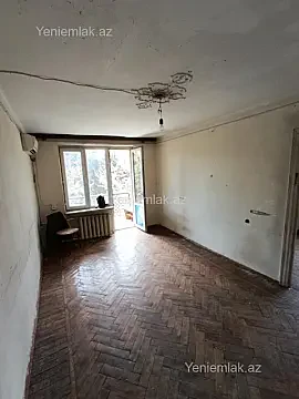 Satılır 2 otaqlı köhnə tikili 61 m²