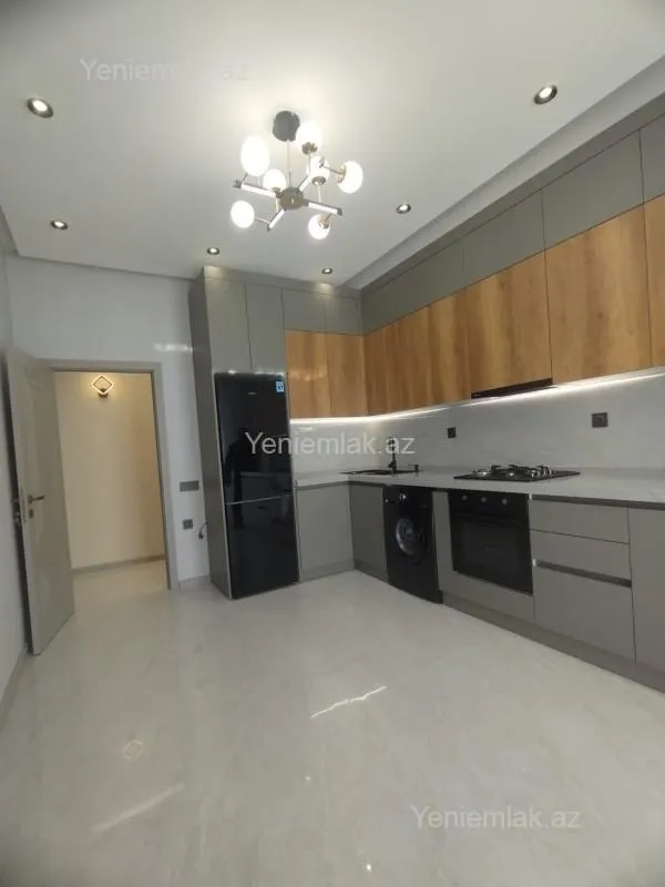 Satılır 2 otaqlı yeni tikili 80 m²