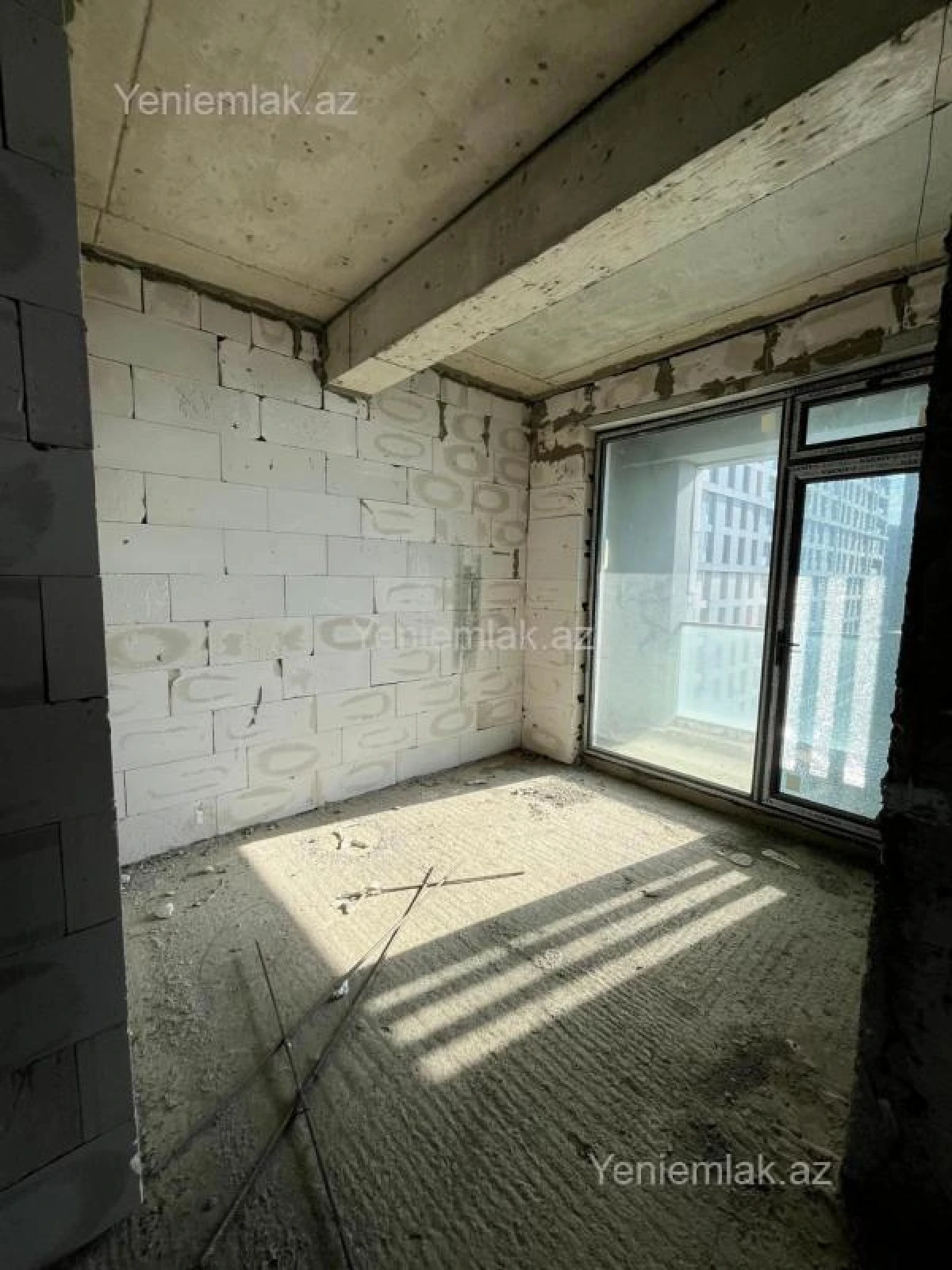 Satılır 3 otaqlı yeni tikili 90 m²