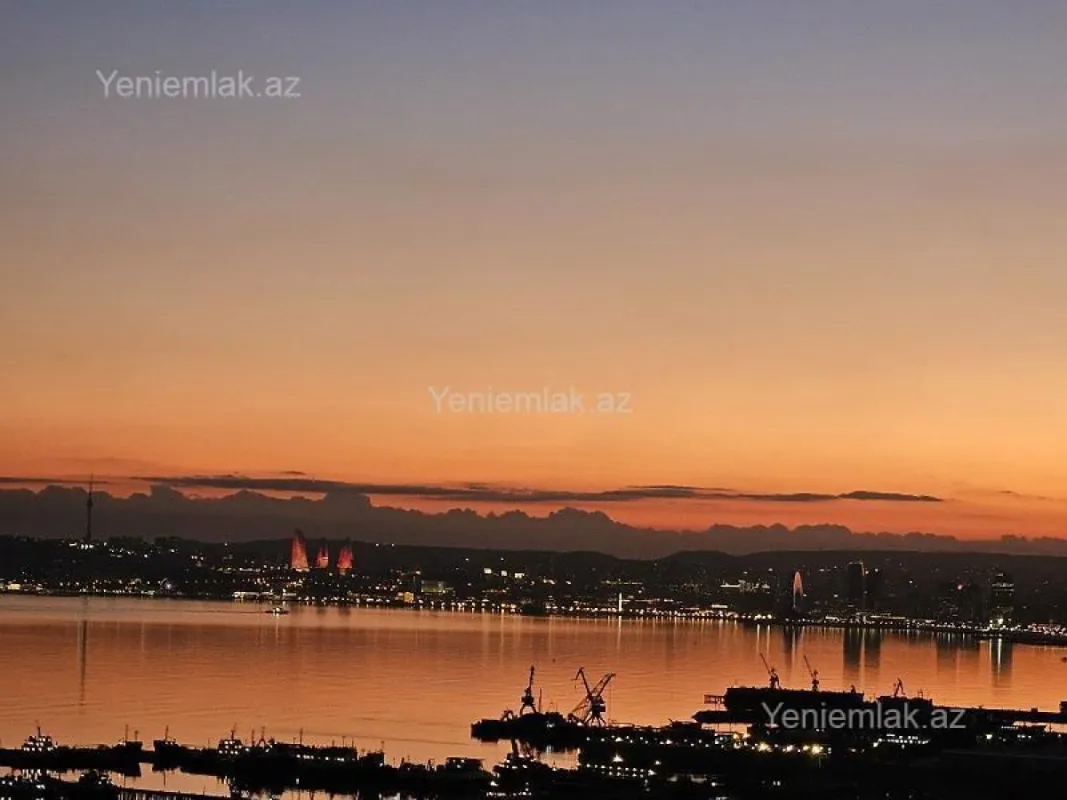 Satılır 3 otaqlı yeni tikili 90 m²