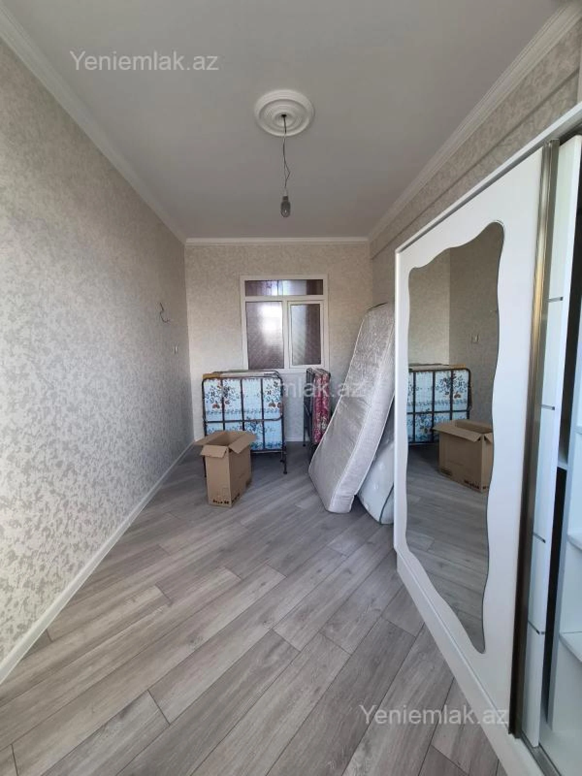 Satılır 3 otaqlı yeni tikili 85 m²