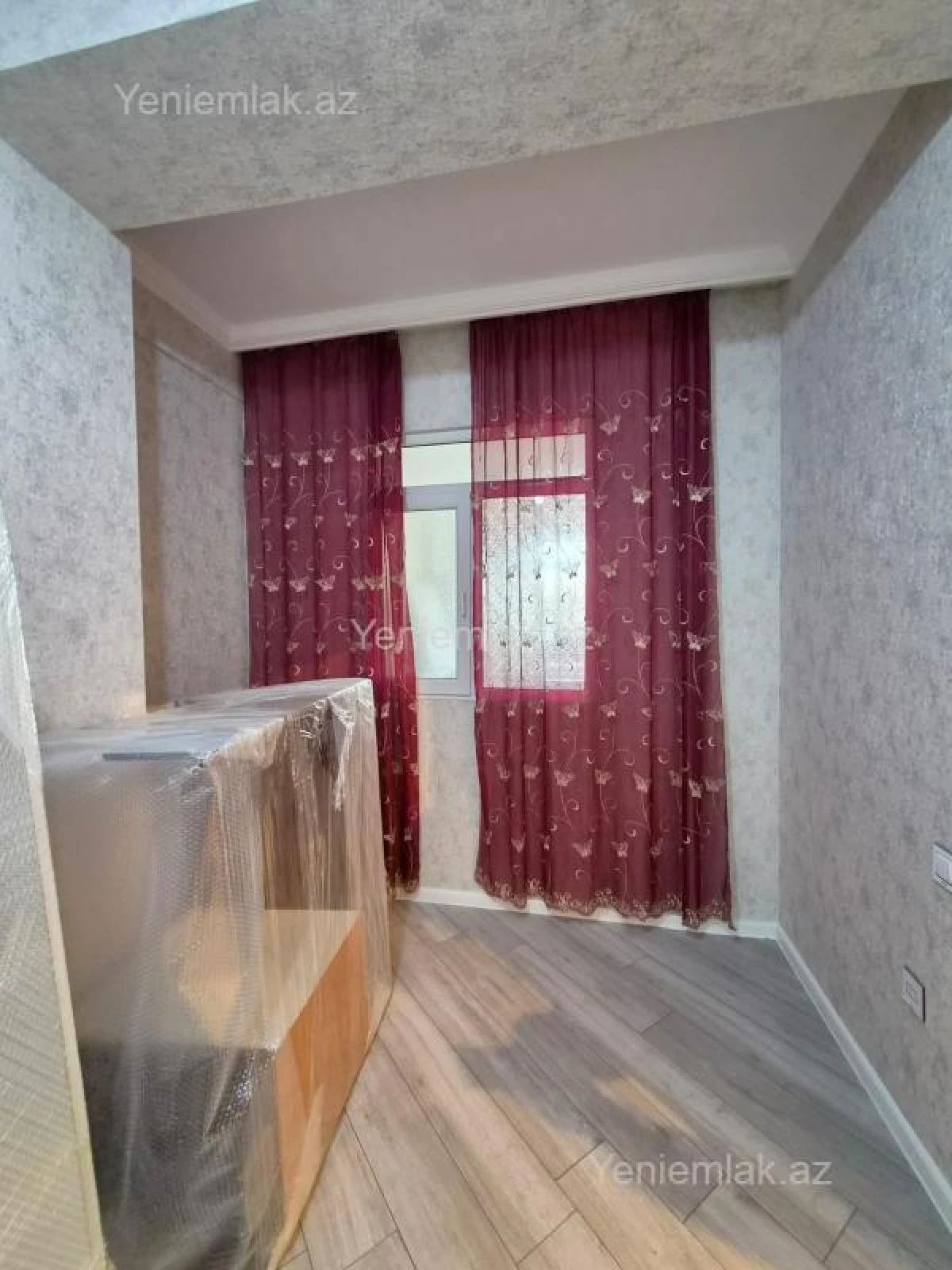 Satılır 3 otaqlı yeni tikili 85 m²