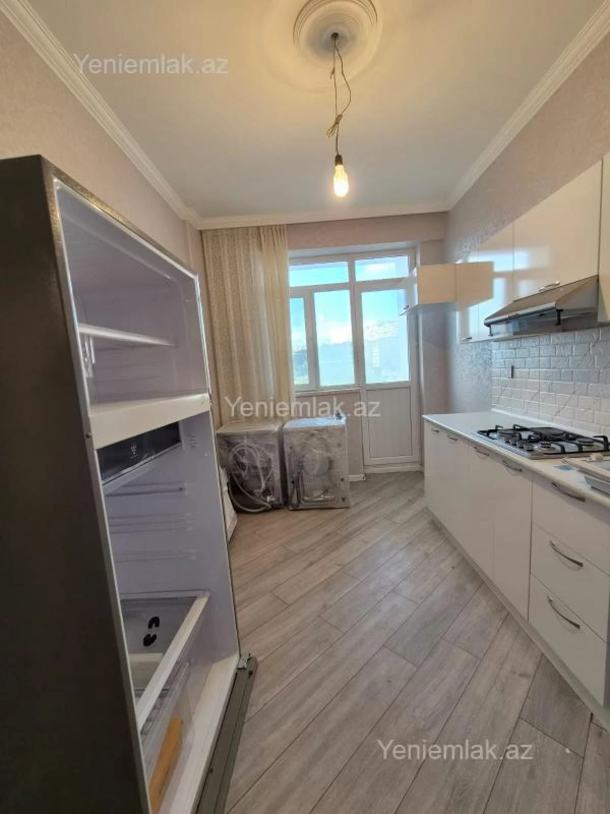 Satılır 3 otaqlı yeni tikili 85 m²