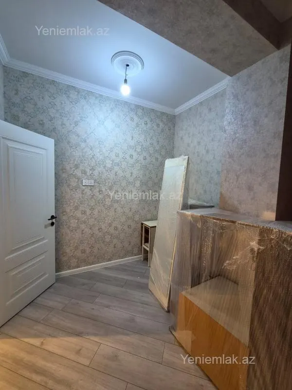 Satılır 3 otaqlı yeni tikili 85 m²