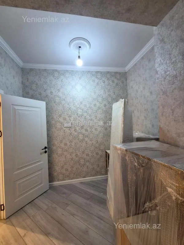 Satılır 3 otaqlı yeni tikili 85 m²