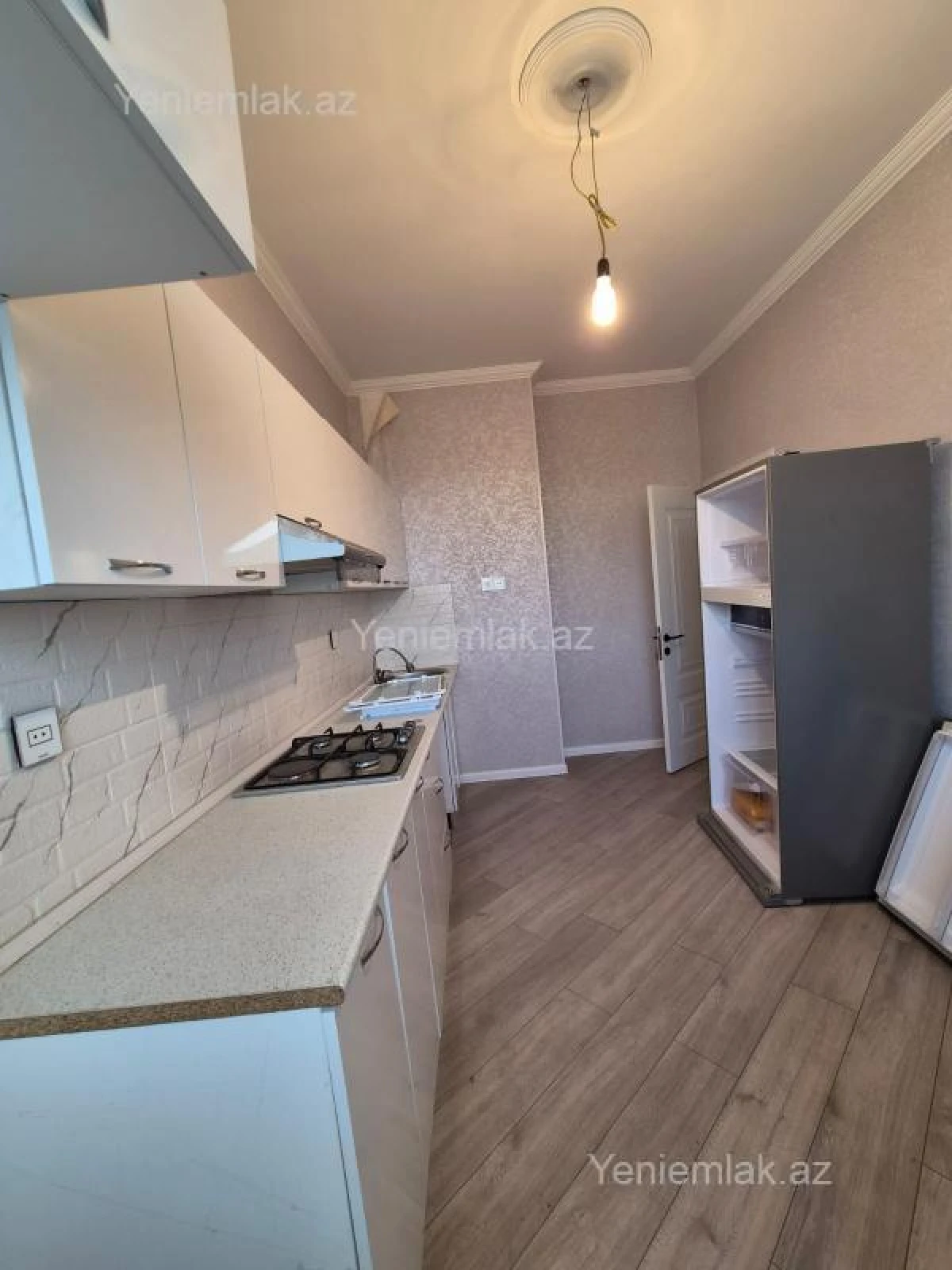 Satılır 3 otaqlı yeni tikili 85 m²