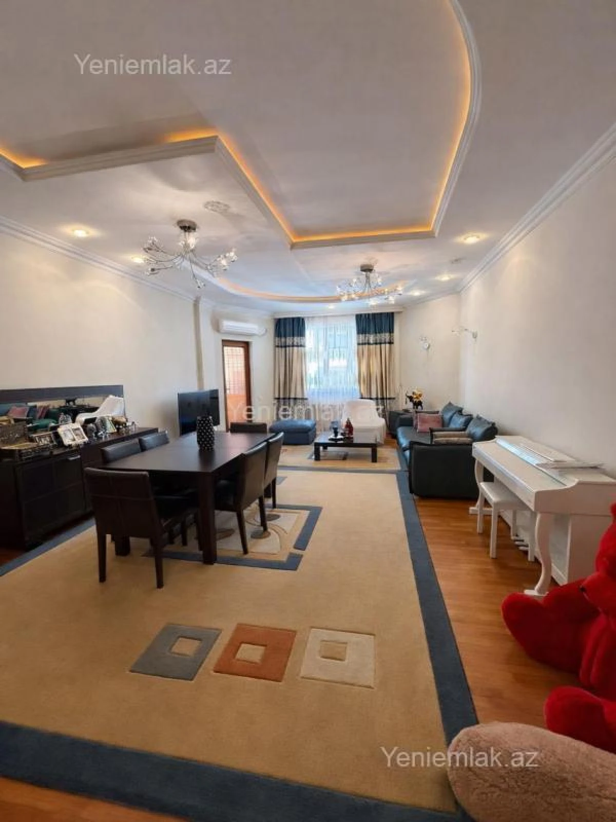 Satılır 3 otaqlı yeni tikili 150 m²
