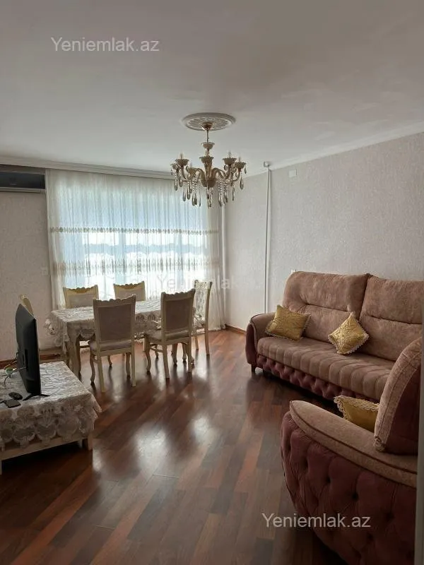 Satılır 2 otaqlı köhnə tikili 52 m²