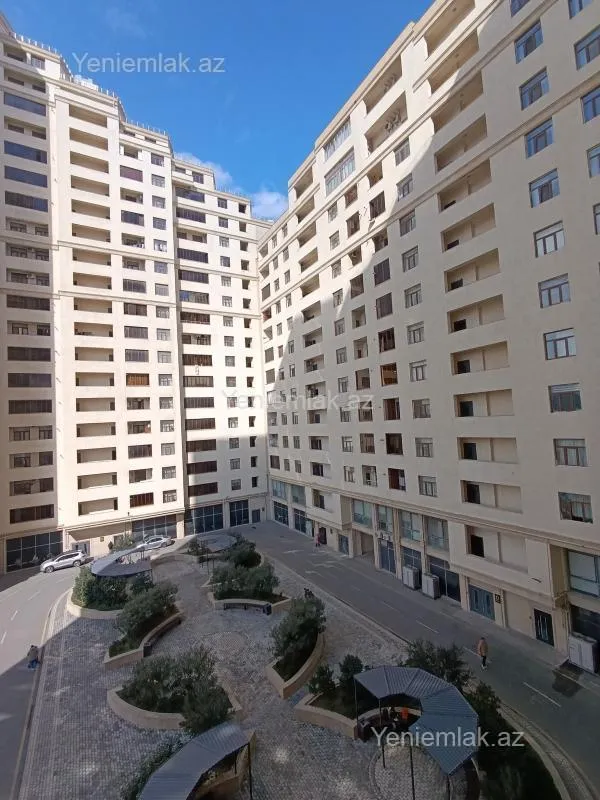 Satılır 2 otaqlı yeni tikili 60 m²