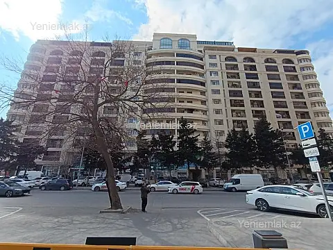 Satılır 2 otaqlı yeni tikili 60 m²